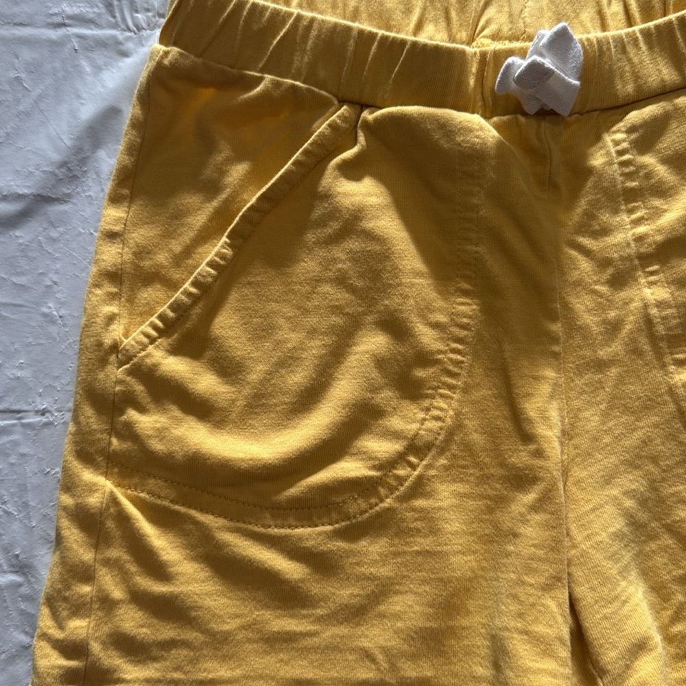 Hanna Andersson Yellow Athletic Shorts size 130 - Picture 3 of 5